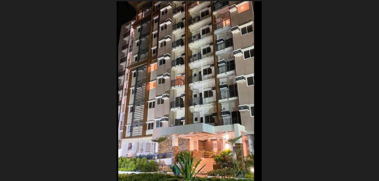 Cozy Suite Studio Type Condo In Matina Enclaves Davao Exterior photo